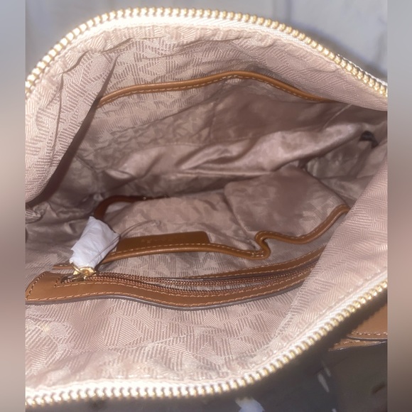 Michael kors bag - Picture 3 of 4